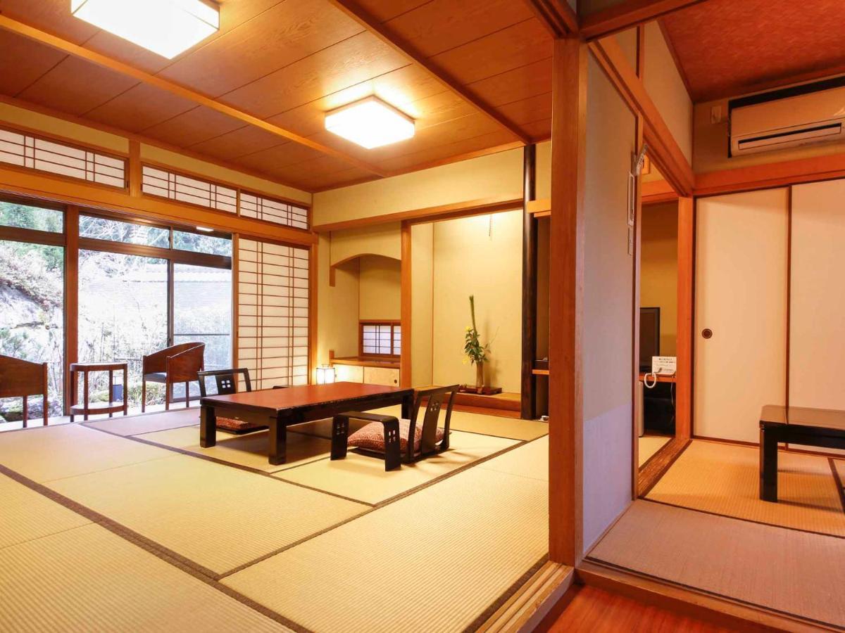 Akame Onsen Yamanoyu Yumoto Akame Sansuien Hotel Nabari Екстериор снимка
